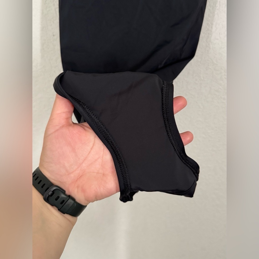 Andie The Tulum Scoop Neck Cross Back One Piece Swimsuit in Black Size XXL TALL - Picture 5 of 9